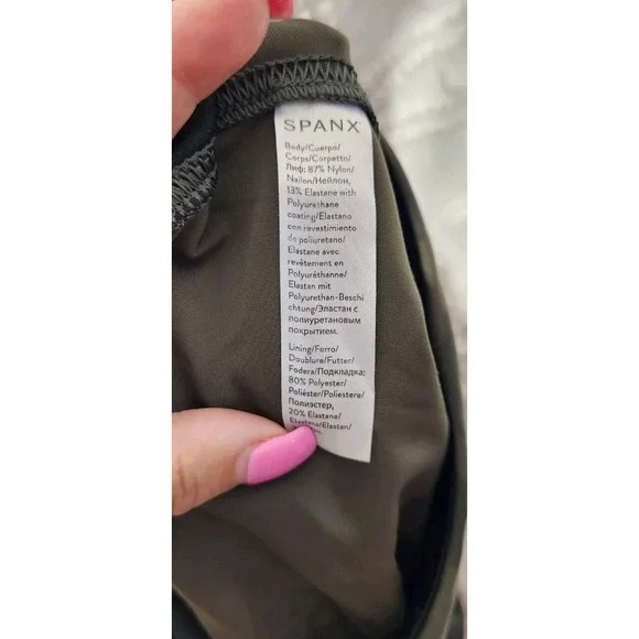 Spanx Faux Leather Camo Leggings Size M Black Olive Full Length Style 20185R - Picture 5 of 6